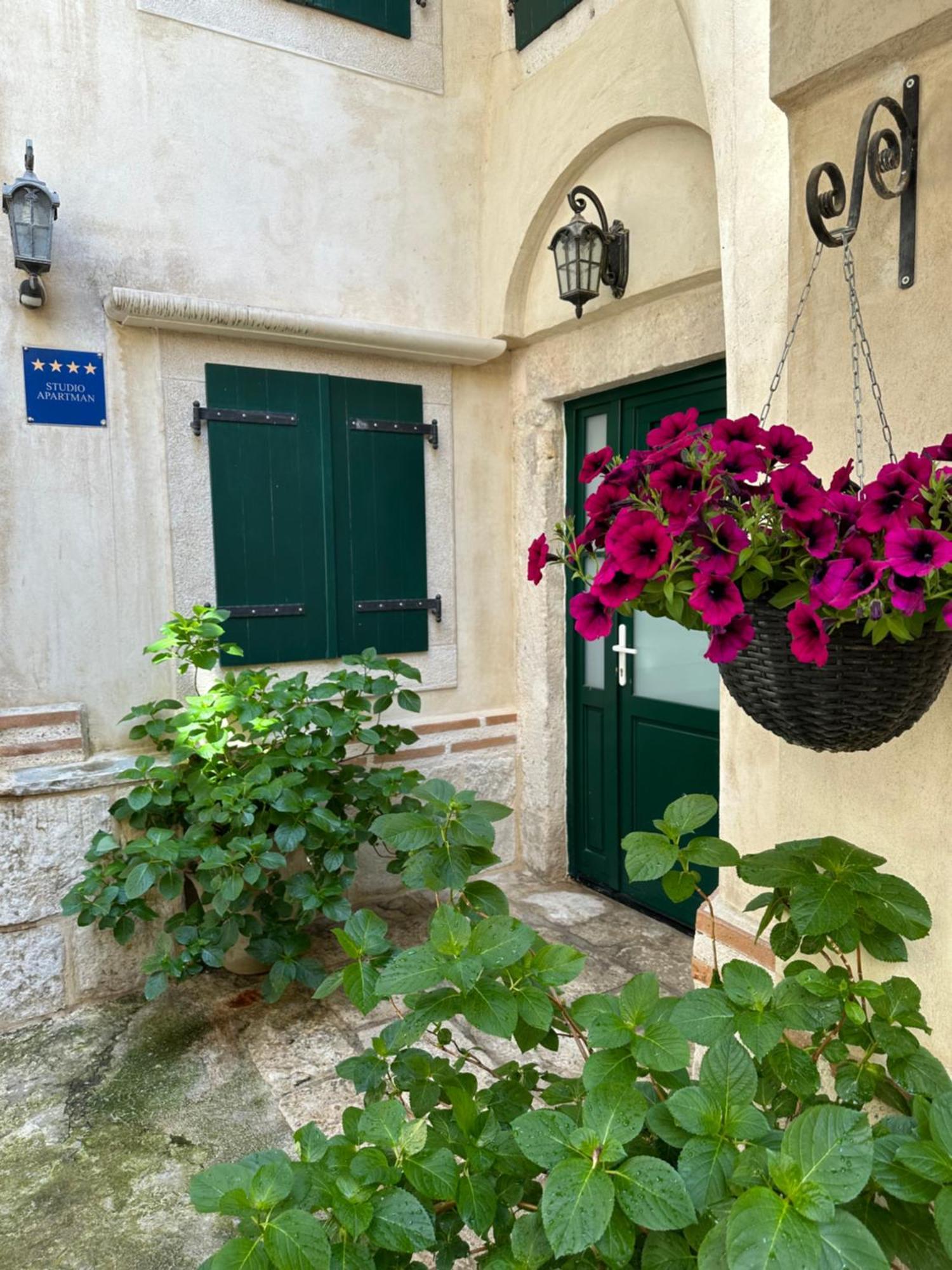 Diocletian Wine Studio Apartment سبليت المظهر الخارجي الصورة